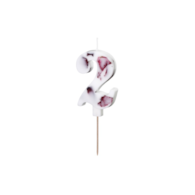 Świeczka cyferka - biała z płatkami kwiatów  2  - 8cm