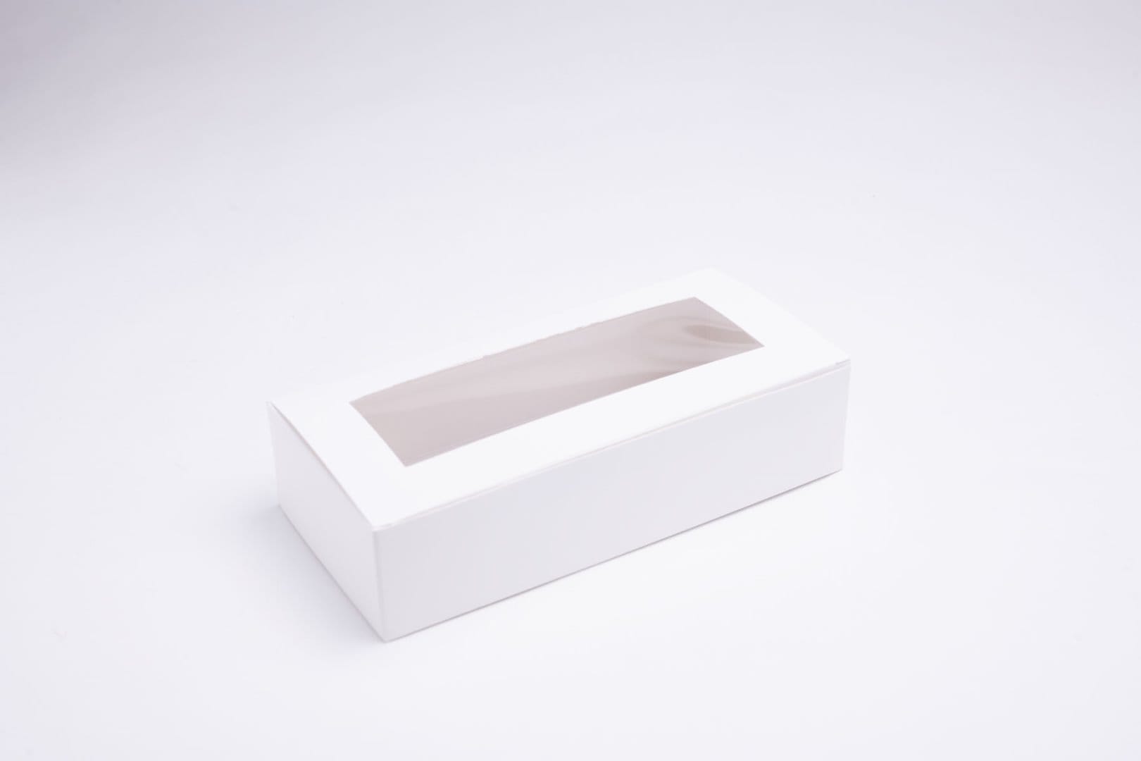 Pudełko tek. na MAKARONIKI z wkładką 20x9x4,5cm z oknem duże op.100 szt **